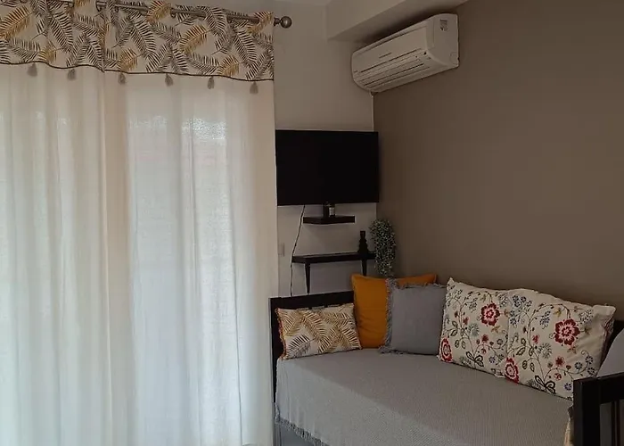 Cute 20m From Apartment Nea Poteidaia